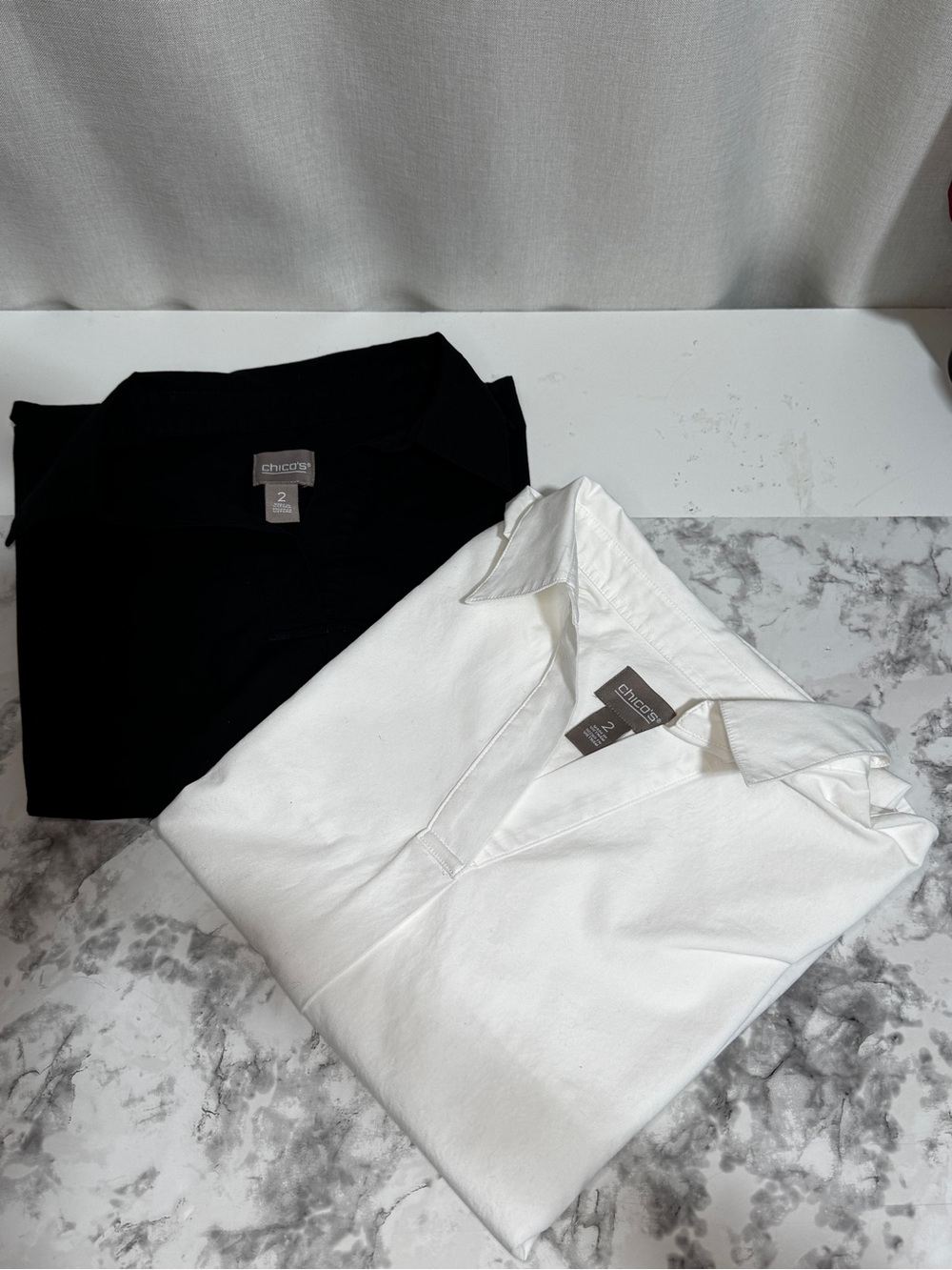 Lot of 2 Chico's Black & White 100% Cotton Collared Short Sleeve Blouses Sz 2
